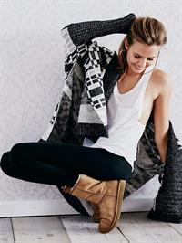 Josephine Skriver Pictures Josephine Skriver
