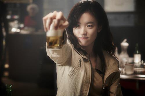 Han Hyo-joo