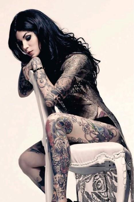 Kat Von D in lingerie
