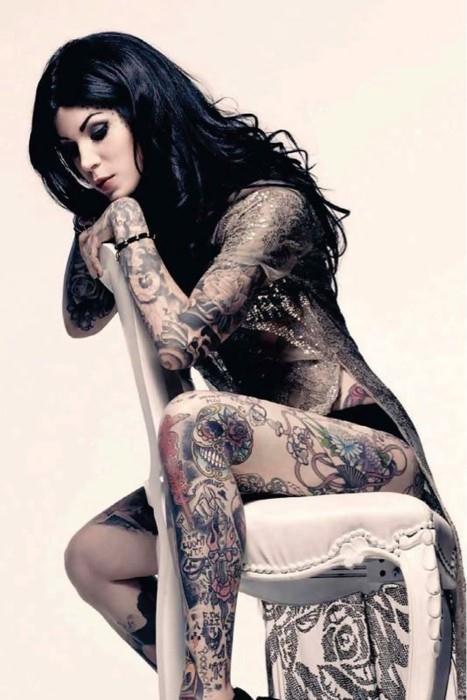 Kat Von D in lingerie