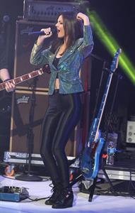 Victoria Justice Summer Break Tour at the Gibson Amphitheatre in Universal City - June 21, 2013 