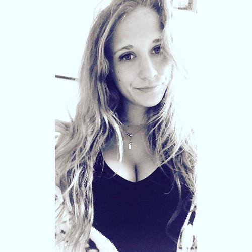 Charlotte taking a selfie