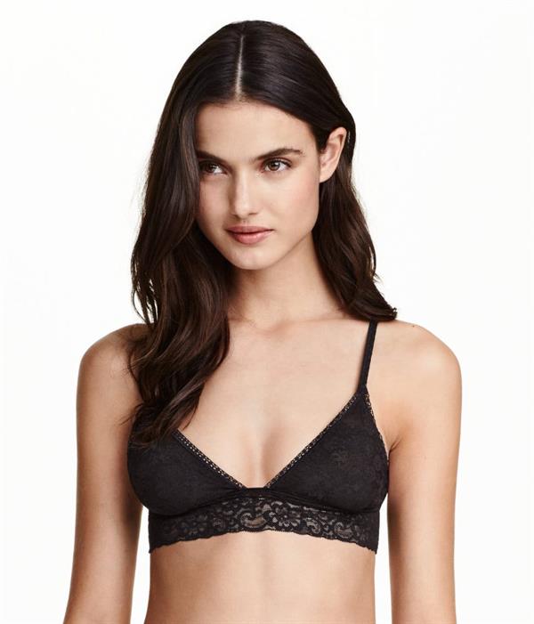 Blanca Padilla in lingerie