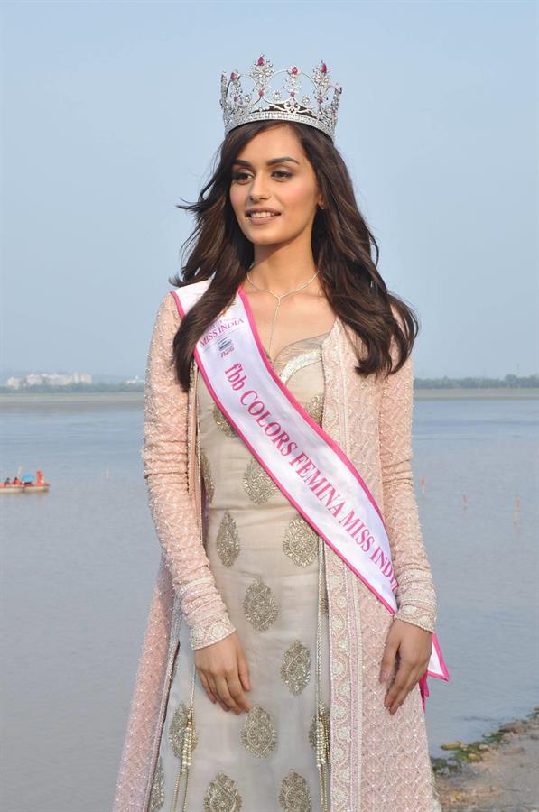 Manushi Chhillar