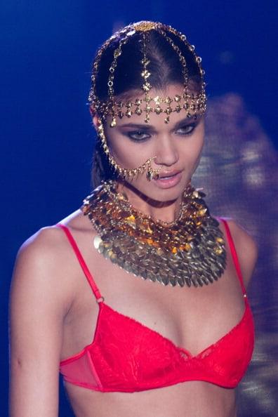 Daniela Braga in lingerie