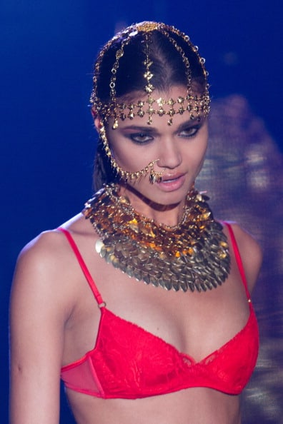 Daniela Braga in lingerie