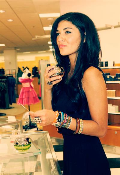Jessica Szohr