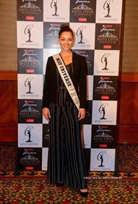 Demi-Leigh Nel-Peters