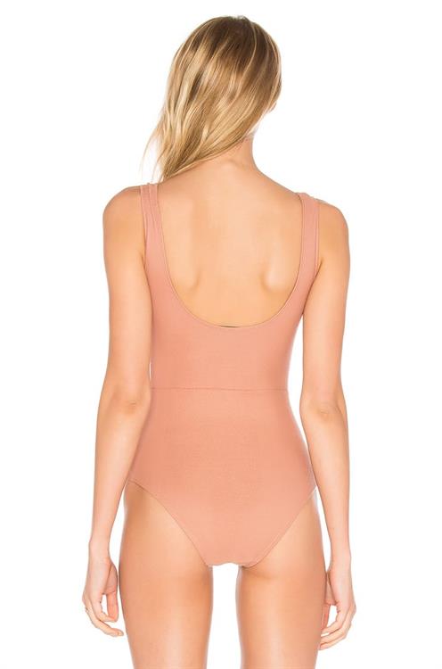 Adriana Cernanova - ass