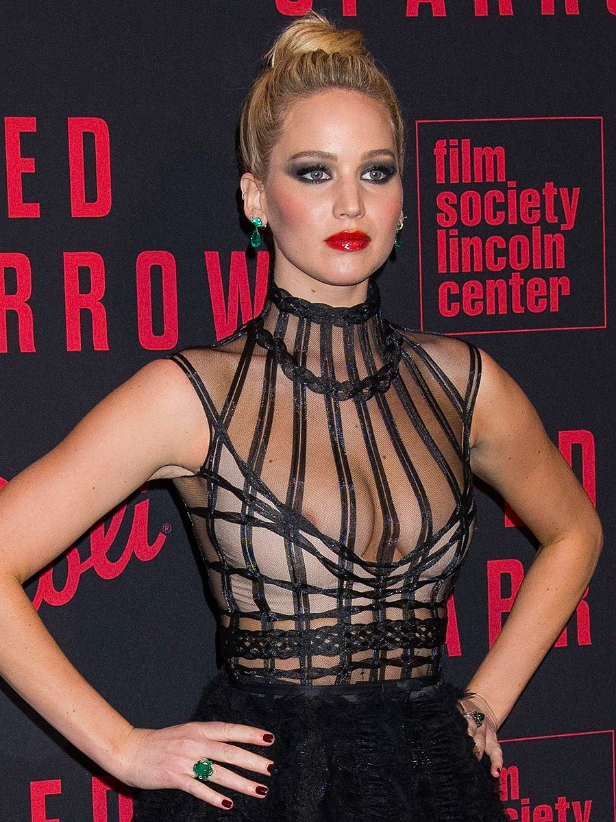 Jennifer Lawrence Nipslip pic