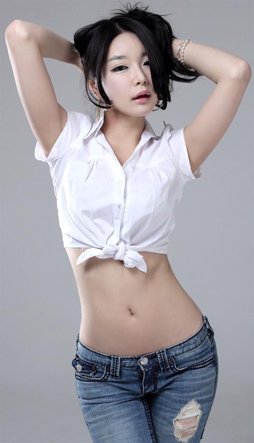 Lee Eun Seo