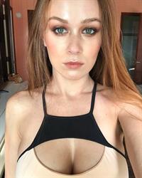 Leanna Decker
