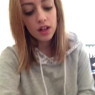 Anna Clendening taking a selfie