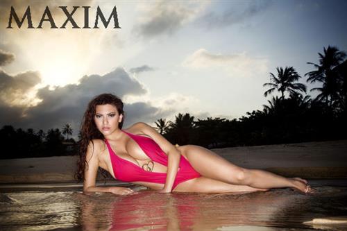 Francoise Boufhal in a bikini