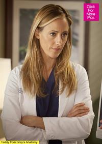 Kim Raver