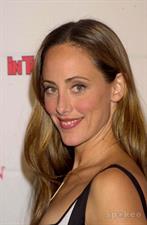 Kim Raver