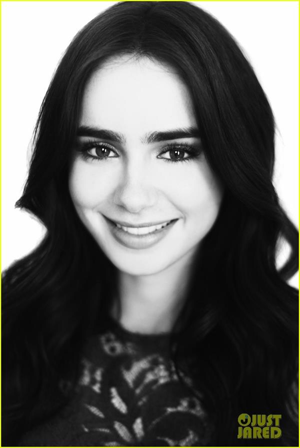 Lily Collins