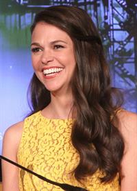 Sutton Foster