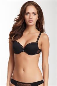 Jessica Dykstra in lingerie