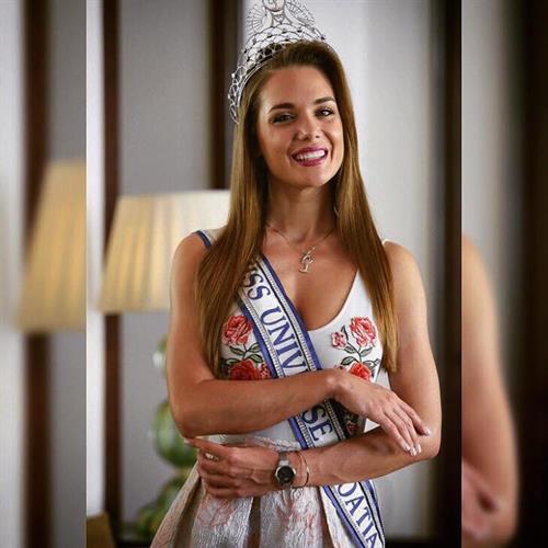 Mia Pojatina Bikini Pictures Mia Pojatina in a bikini