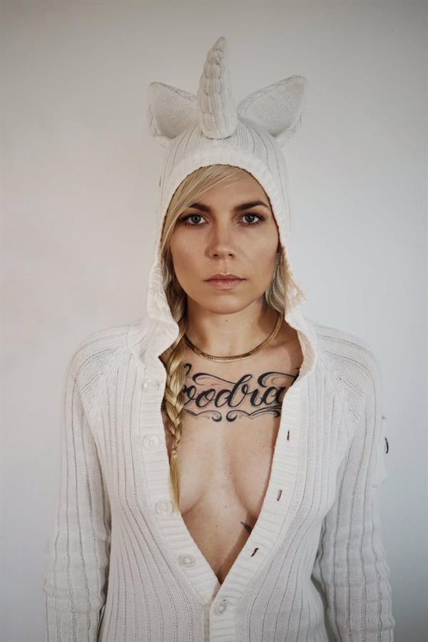 Skylar Grey