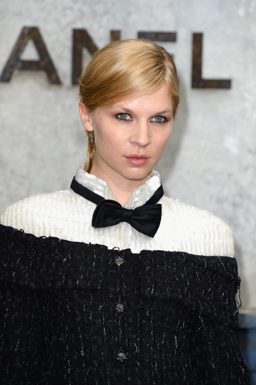 Clemence Poesy