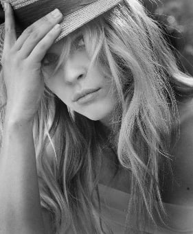 Clemence Poesy