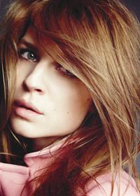 Clemence Poesy