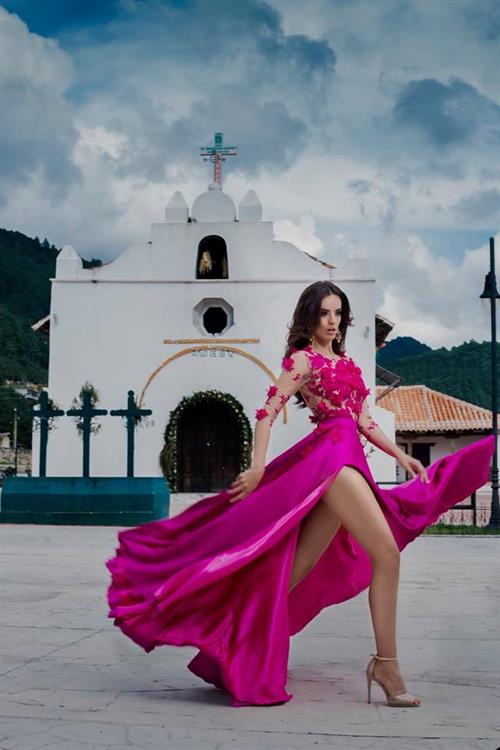 Vanessa Ponce Pictures Vanessa Ponce