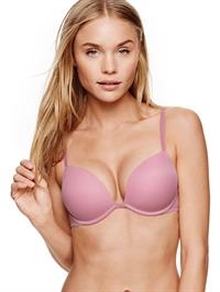 Brooke Perry in lingerie