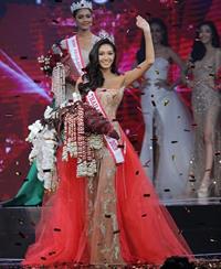 Nicolene Pichapa Limsnukan Pictures Nicolene Pichapa Limsnukan
