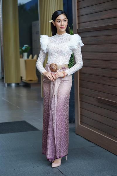 Nicolene Pichapa Limsnukan