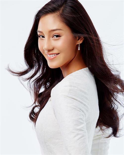 Nicolene Pichapa Limsnukan