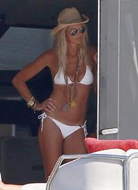 Elle MacPherson in a bikini