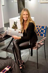 Elle MacPherson