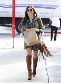 Jenna Dewan Running errands in Beverly Hills (November 14, 2012) 