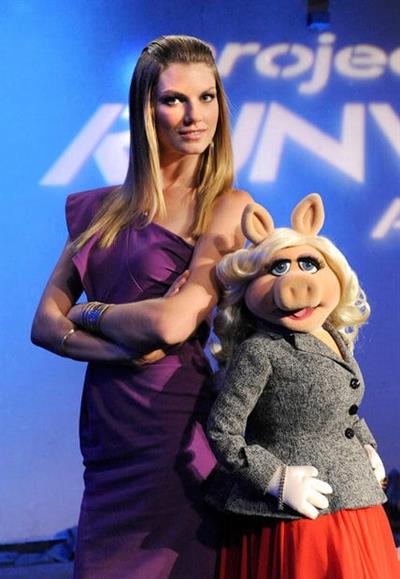 Angela Lindvall