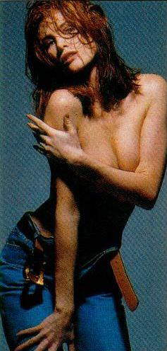 Angie Everhart