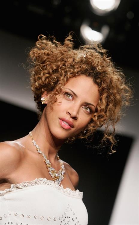Noémie Lenoir