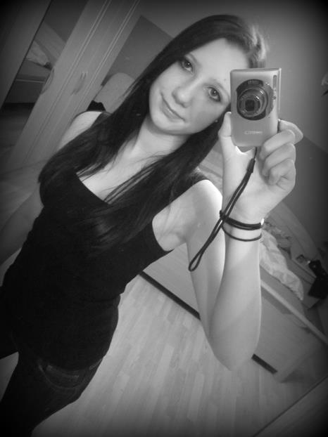 upcoming model Jasmin Gartlehner