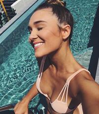 Shani Grimmond taking a selfie