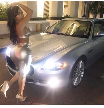 Lira Mercer in a bikini