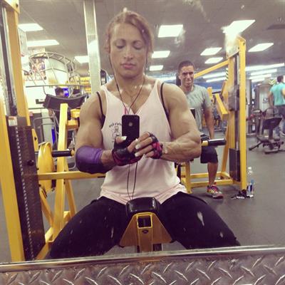 Alicia Alfaro taking a selfie