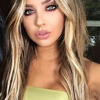 Nadia Mejia taking a selfie