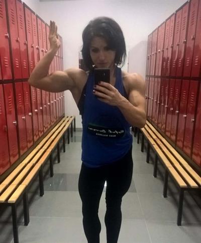 Aleksandra Krzyworzeka taking a selfie