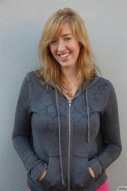 Busty Miranda Xposed