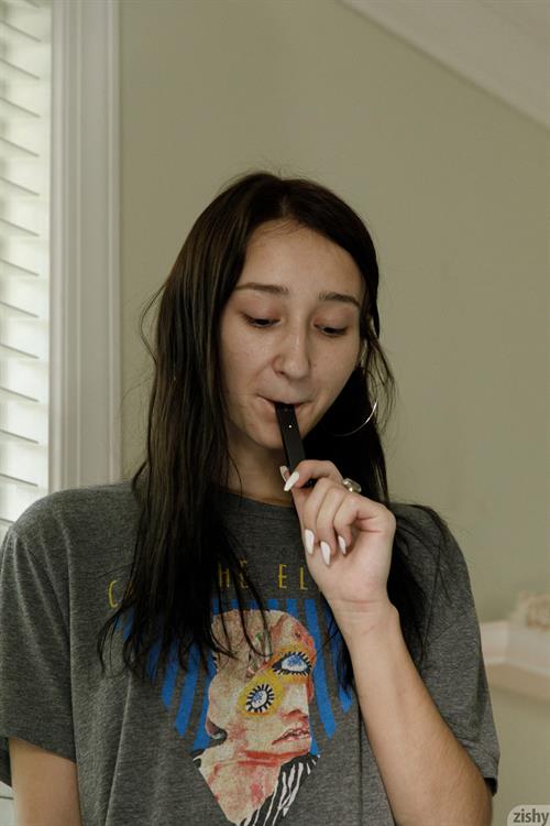 Carmen Rae Slim Babe