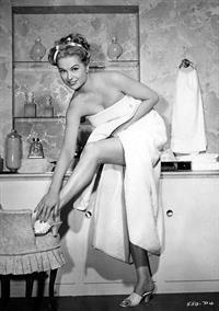 Martha Hyer