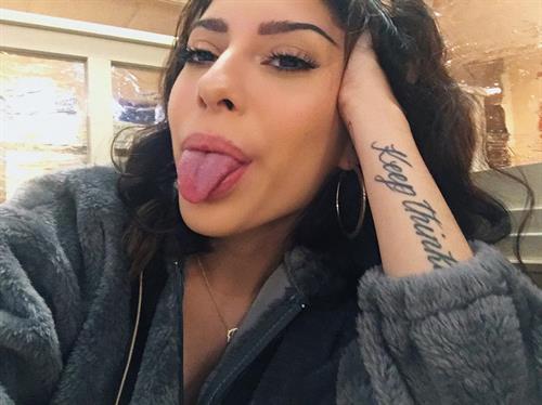 Bianca Sotelo taking a selfie