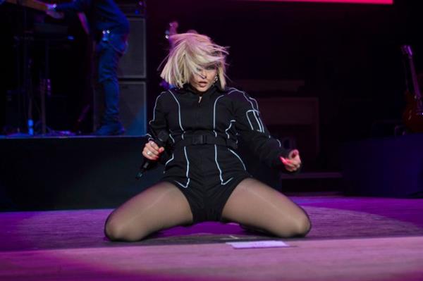 Bebe Rexha sexy on stage.










